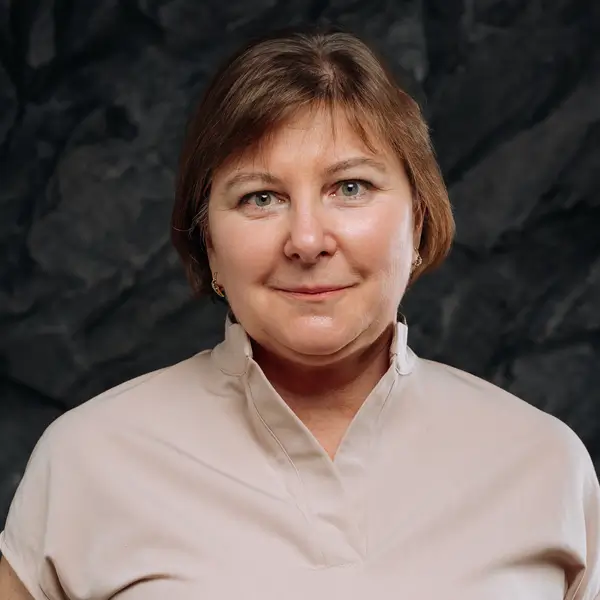 Звєзділіна Людмила Стратонівна анестезіолог-реаніматолог DENTIFY у Києві на печерську